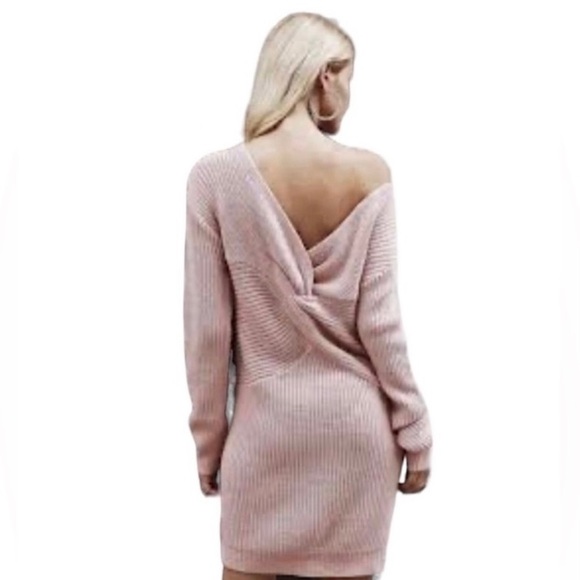 New! Twist ribbed knotted V-neck sweater dress - Picture 3 of 6